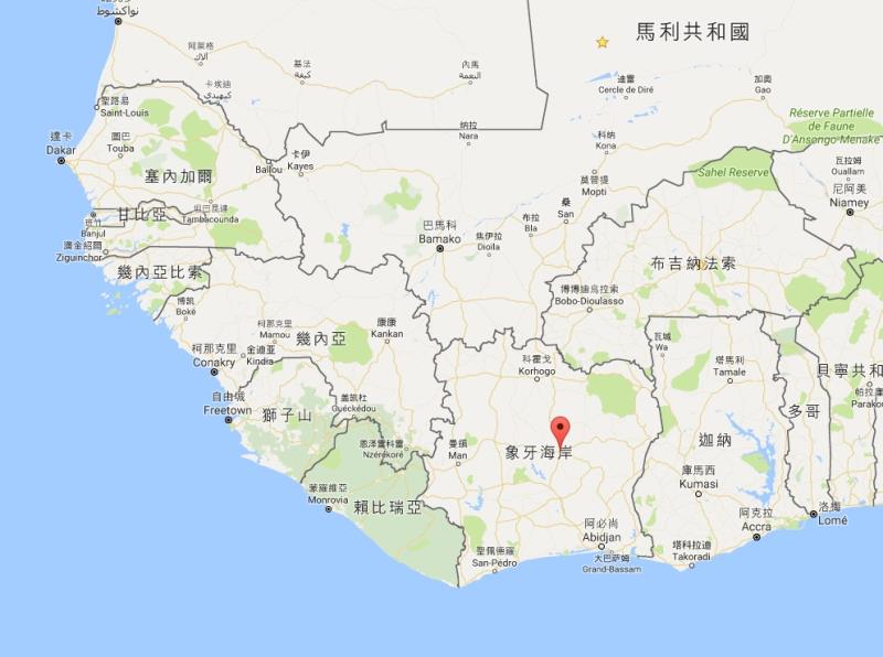 西非國家象牙海岸解甲歸田戰士6日奪占第2大城布亞克，另一城鎮的1座軍營也爆發槍戰。   圖：翻攝Google地圖