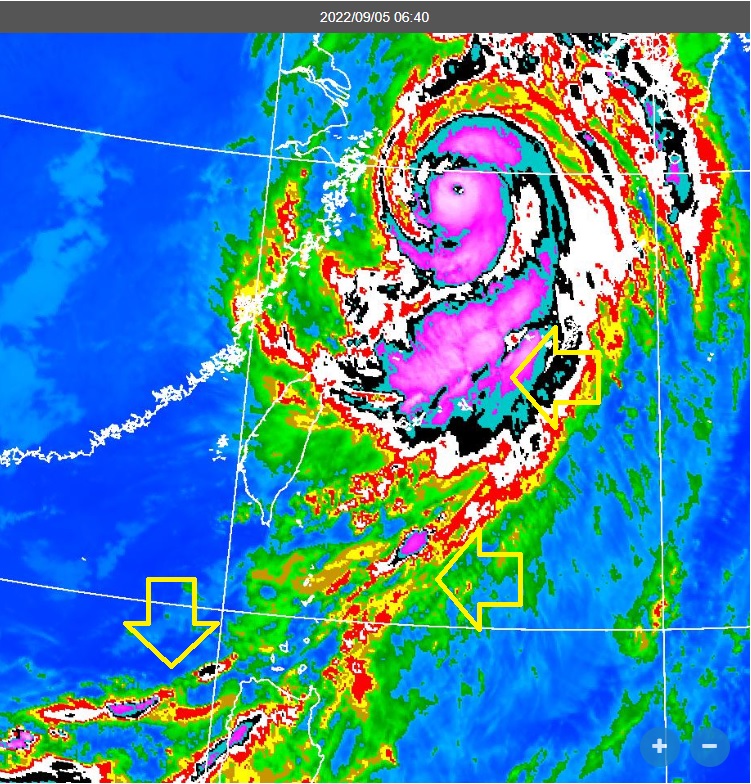 軒嵐諾颱風後方的雲系很長，並已經接上了西南季風的氣流，但這股氣流剛剛好的閃過台灣，因此沒有帶來什麼災害。   圖：取自鄭明典臉書