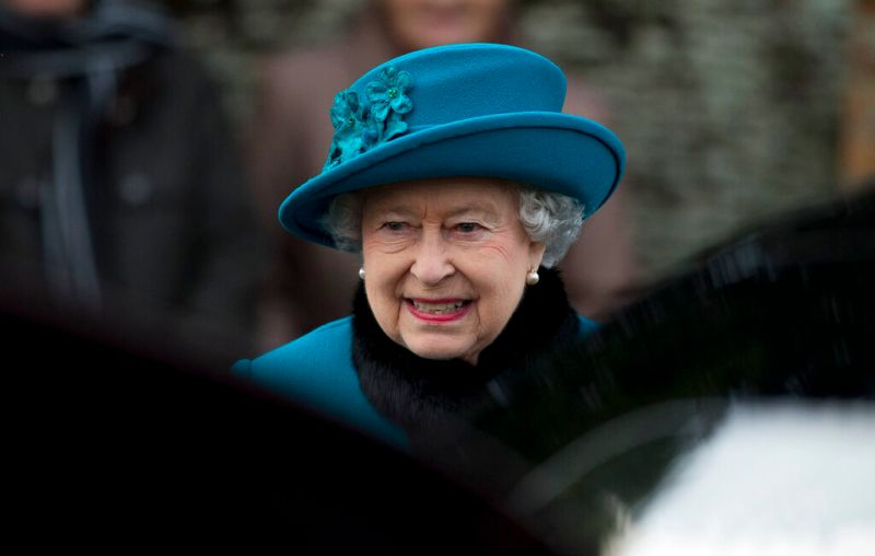 ▲英國女王伊莉莎白二世（Queen Elizabeth II）於英國時間9月8日下午（台灣時間9日凌晨）辭世，享耆壽96歲。   （圖／美聯社／達志影像）