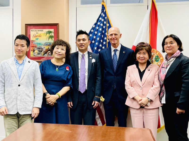 陳以信率領台灣代表團與美國參議員進行會晤。   圖 : 陳以信辦公室/提供