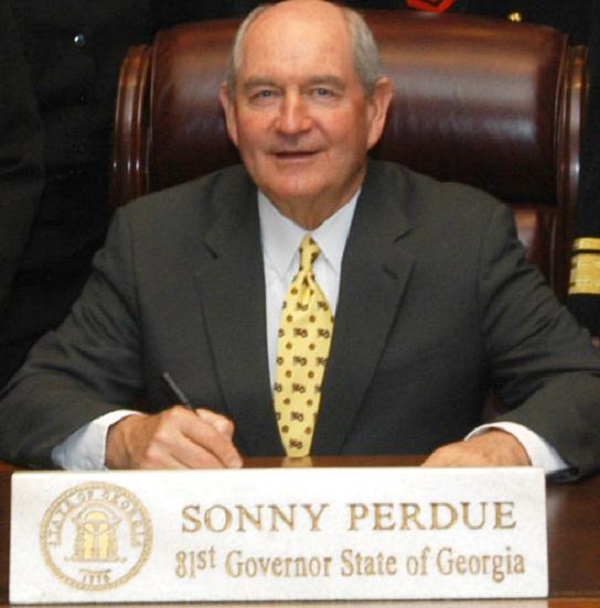 美國喬治亞州前州長帕度（Sonny Perdue）19日獲提名出任農業部長。   圖：翻攝維基百科