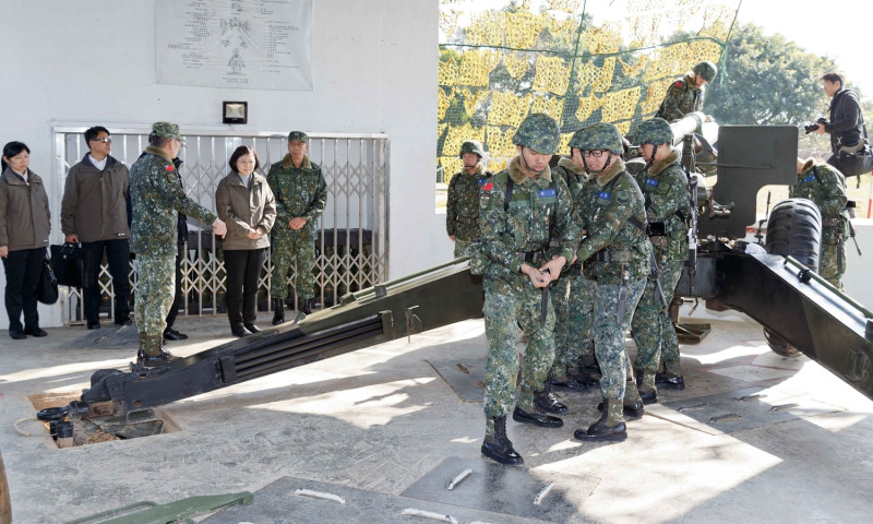 總統蔡英文26日前往馬祖視察留守的國軍官兵。   圖：軍聞社提供