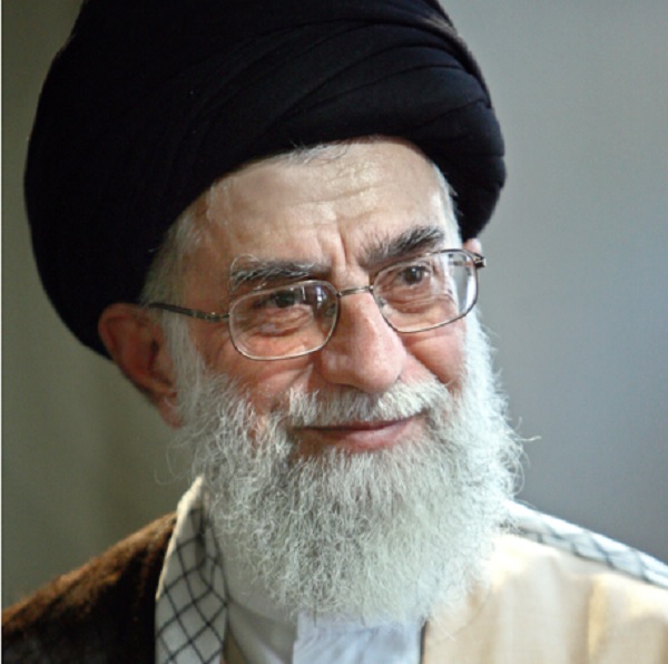 伊朗宗教最高領袖哈米尼7日表示，他很感謝美國總統川普，因為他揭穿了「美國的真面目」。   圖：翻攝哈米尼推特