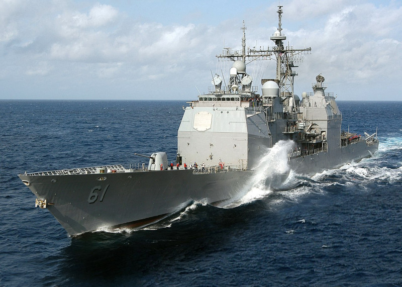 美國海軍「提康德羅加級」飛彈巡洋艦「蒙特利號(CG-61)」。   圖：翻攝US NAVY
