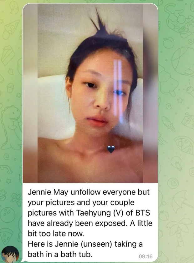 駭客流出Jennie在浴缸泡澡的照片，狠嗆「妳和泰亨(V)的情侶照都已經曝光了，現在已經太晚了！」   圖：翻攝自推特