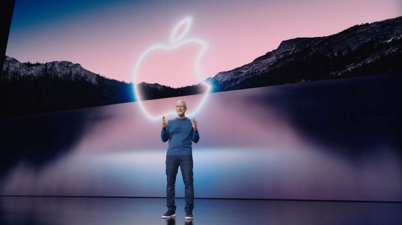 近日《彭博社》科技記者Mark Gurman卻爆料，蘋果很可能會取消10月的發表會，改由新聞稿或是直接在官網發表新品。   圖：翻攝自蘋果官網