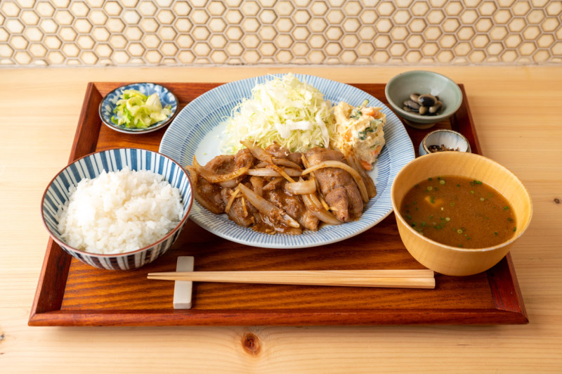 dancyu食堂的薑燒豬肉定食。   圖：東京觀光事務所台灣辦事處／提供