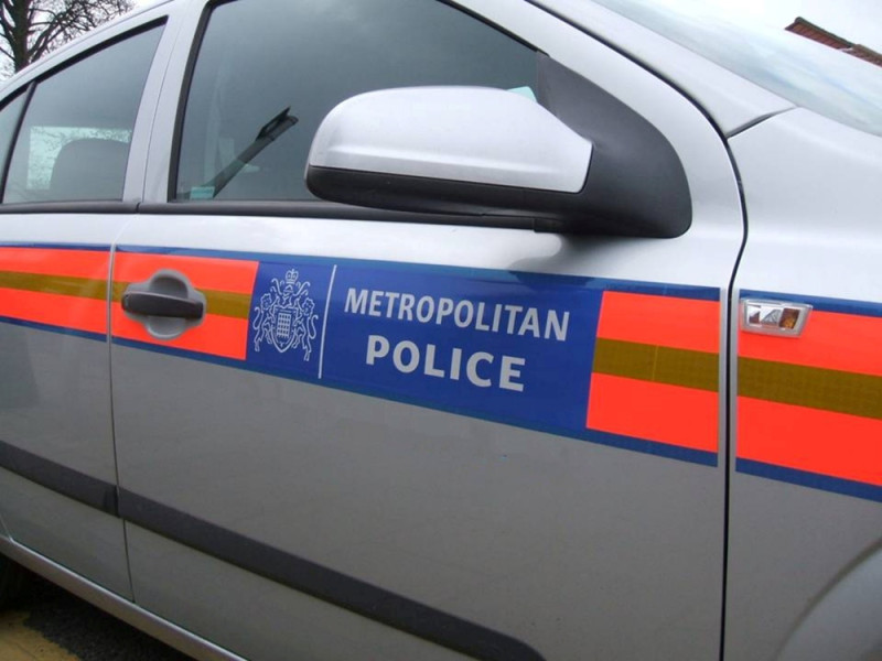 英國倫敦都會區警察局展開搜捕恐怖份子行動，不敢鬆懈。   圖：翻攝倫敦都會區警察局官網