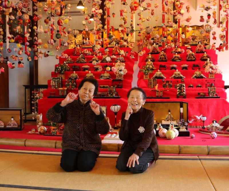 在日本3月3日則是女兒節，俗稱的雛祭（雛祭り，ひな祭り，以女兒節守護吊飾是「高石組故鄉-柳川守護吊飾さげもん」特展的展出重點。   圖：社團法人台灣歷史資源經理學會提供