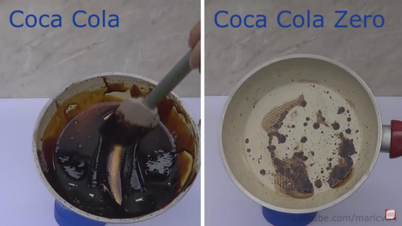 網友分別將一般可樂及零卡可樂煮沸，發現零卡可樂沒有殘留任核糖漿。   圖：翻攝youtube。