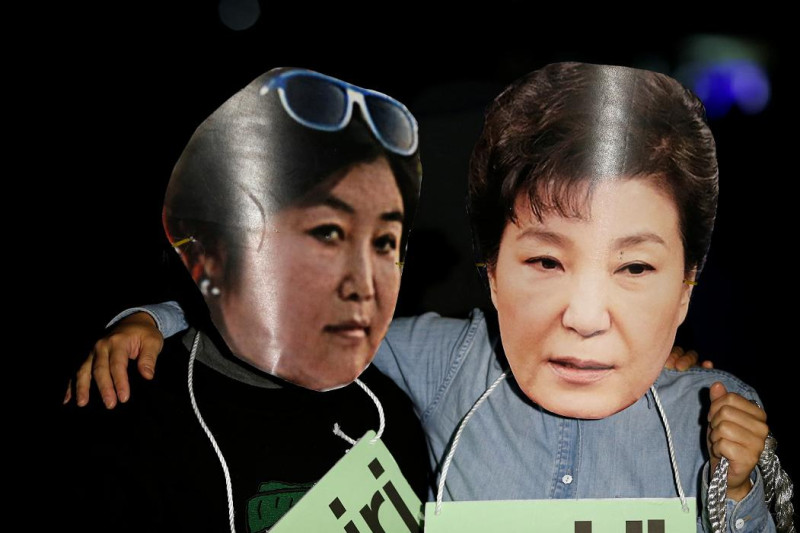 韓國總統朴槿惠因爆發「閨密門」醜聞而遭彈劾下台，即將在5月舉行總統大選。韓國外交部表示，修法通過後旅居台灣的韓國公民將也可參加投票。   圖：達志影像/路透社資料照片