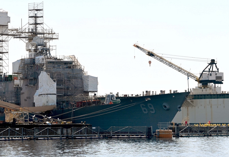 剛完成現代化升級的「提康德羅加級」導彈巡洋艦「維克斯堡號(CG-69)」被否決在2023財年退役。   圖：翻攝US NAVY