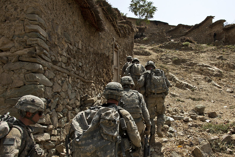 美國陸軍第101空降師，在阿富汗國民軍的協助下執行任務。   圖:翻攝自美國陸軍部官網