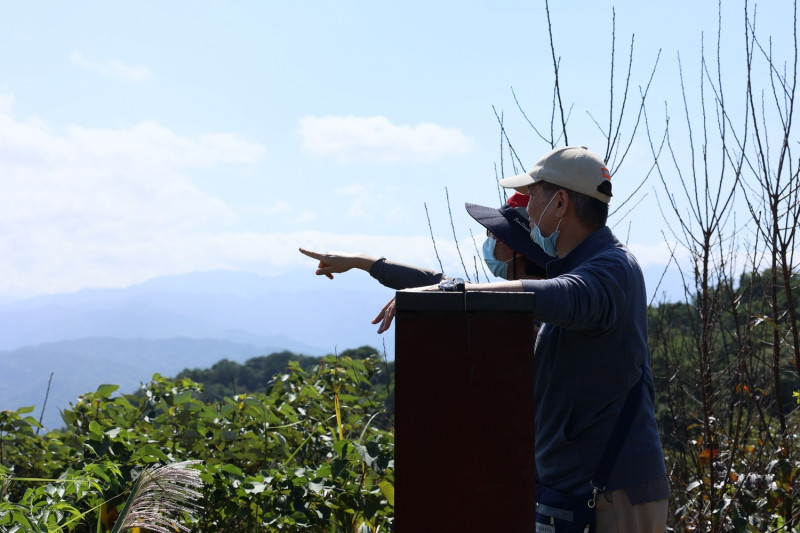 整理過後的平台景致將大台北地區的美景盡收眼底。   圖：新北市觀旅局提供