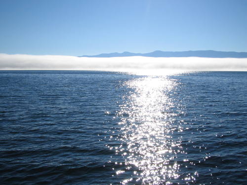 位於俄羅斯西伯利亞伊爾庫茨克州的貝加爾湖是地球上最大，最深的淡水湖，也是珍貴的世界遺產。   圖：翻攝聯合國教科文組織/© Evergreen