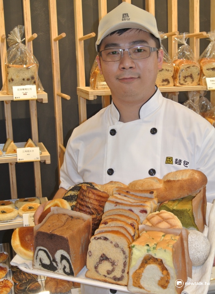 陳柏翰投入麵包產業10年，很難想像他曾經是「街頭小霸王」。   圖：唐復年/攝