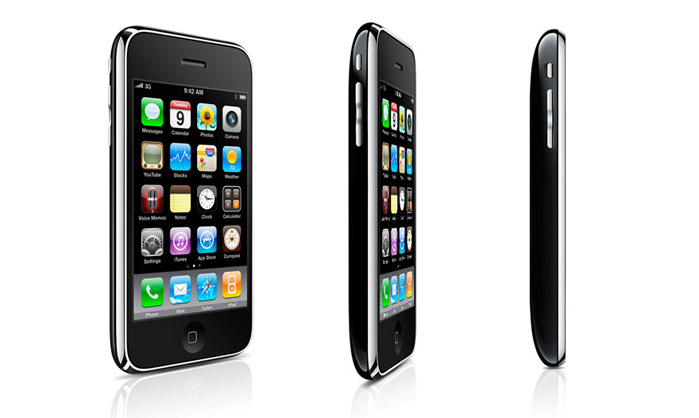 有業界人士透露，作為10周年紀念產品推出的iPhone 8，將採用水滴型背蓋設計，向第一代iPhone致敬。圖為水滴型設計的iPhone 3GS。   圖：翻攝自蘋果官網。