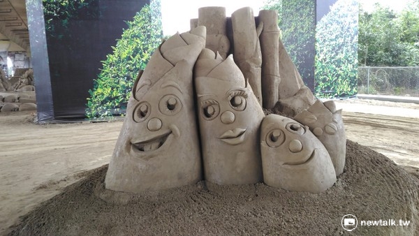 沙雕栩栩如生。   圖:南投縣文化局提供