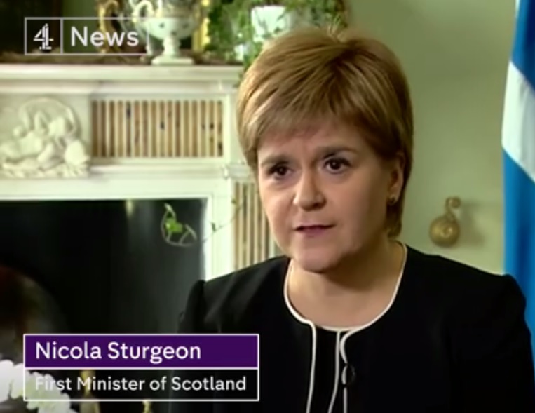 蘇格蘭首席大臣斯特金(圖)2017年3月31日致函英國首相梅伊，要求讓蘇格蘭舉行第2次獨立公投。   圖：翻攝自Nicola Sturgeon臉書