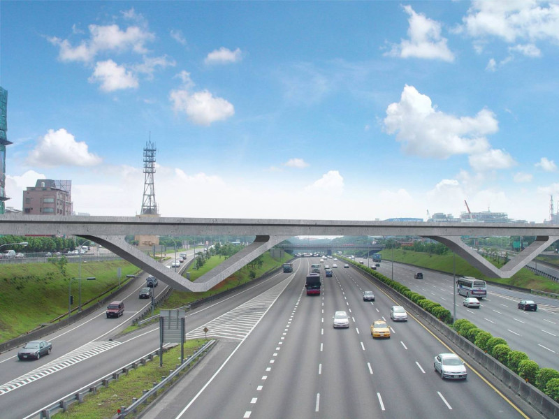 高速公路局五一勞動節，將不實施高強度交通管制。   圖：翻自網路