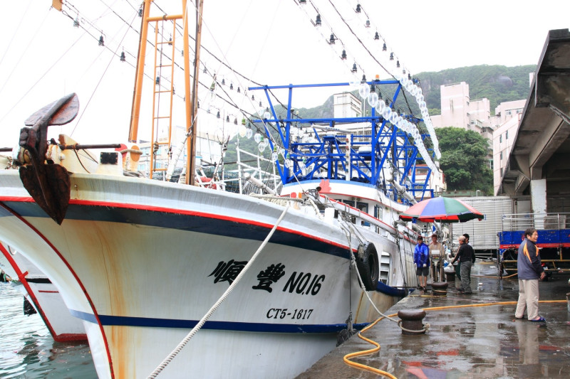 萬里區漁業生產績優漁船順豐16號，年度出海捕撈漁獲量成績斐然   圖：新北市漁業處提供