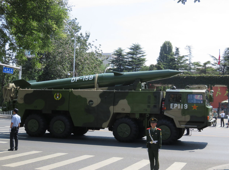 東風-15短程彈道導彈。   圖：翻攝自維基百科CC