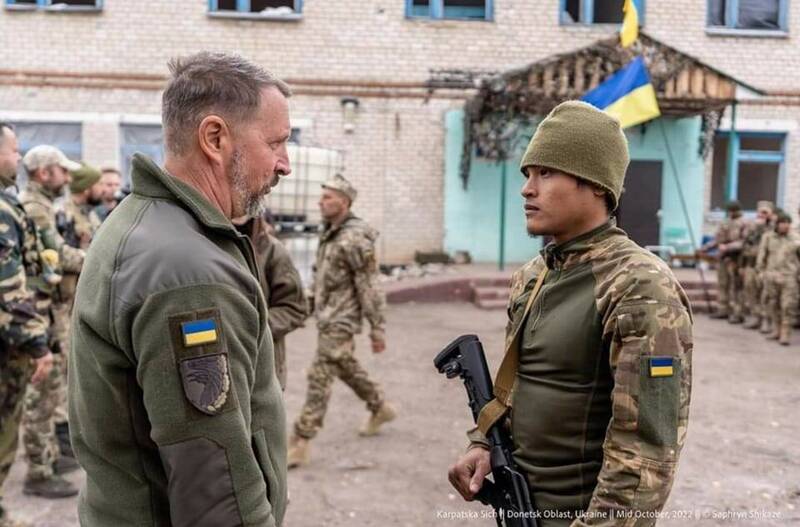 曾聖光的烏克蘭喀爾巴阡營部隊同袍也在臉書發文感謝他的犧牲奉獻。   圖：翻攝臉書