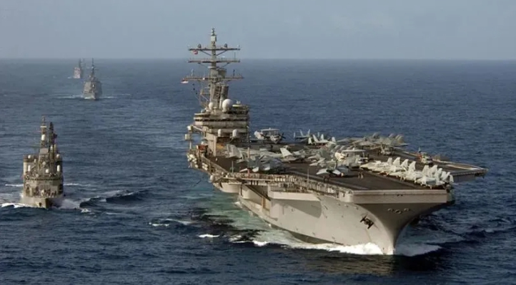 部署在太平洋地區的美國雷根號航母戰鬥群。   圖 : 翻攝自樞密院十號