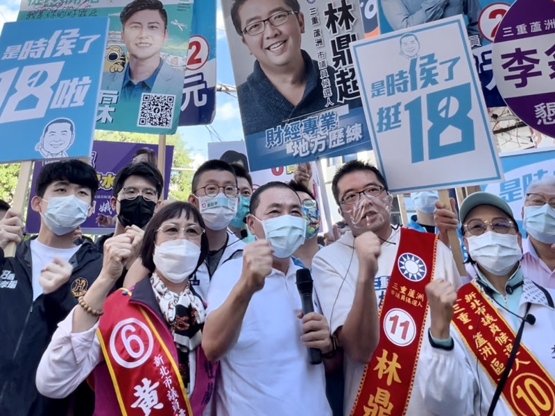 侯友宜及國民黨候選人皆力挺 18 歲公民權的修憲複決案。   圖：侯友宜選辦提供