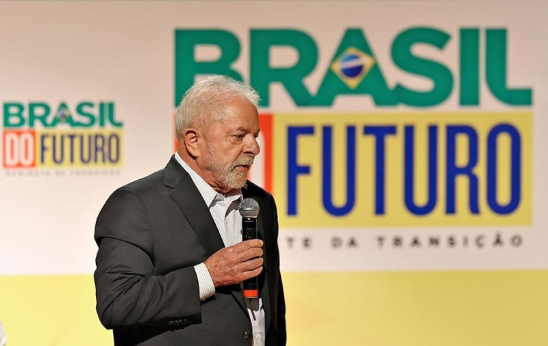 巴西總統魯拉（Luiz Inácio Lula da Silva）將訪阿根廷，國營的國家社經發展銀行可能貸款給國外計畫，在巴西引發議論。   圖：翻攝自魯拉臉書（資料照）