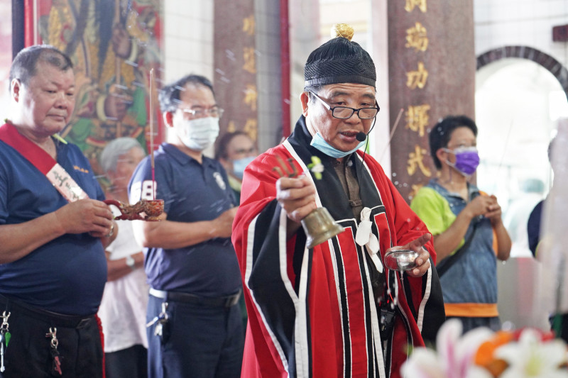 濂新社區辦理中元普渡祭祀活動，緬懷先人，也祈佑未來。   圖：黃金博物館提供