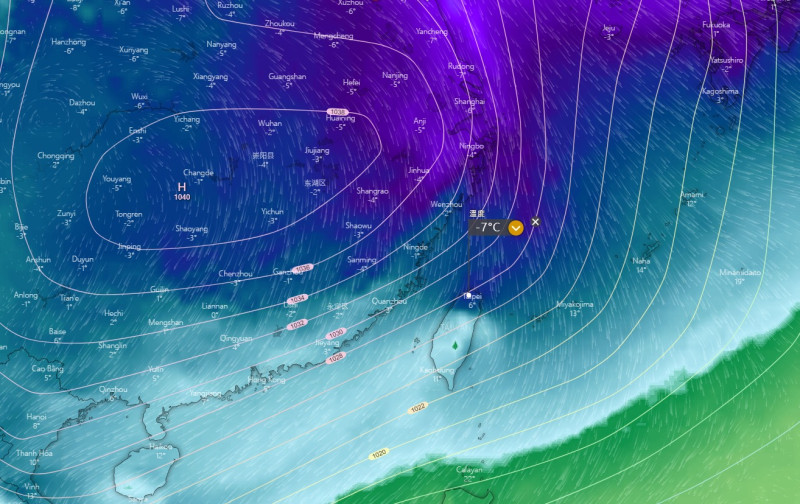 入冬首波寒流週末報到，全台有感降溫。   圖：取自《台灣颱風論壇｜天氣特急》臉書