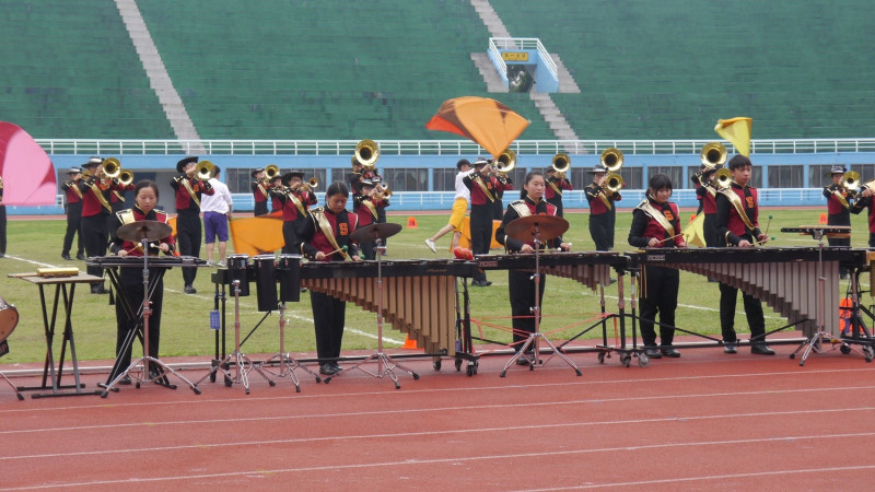 今（15）日早由惠文兒童領袖學校樂旗隊在開幕式演出。   圖：台灣行進樂隊聯盟提供