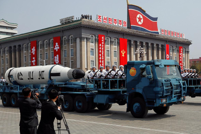 朝鮮14日試射的飛彈，可能曾在4月15日太陽節閱兵上亮相。   圖：達志影像/路透社資料照片。