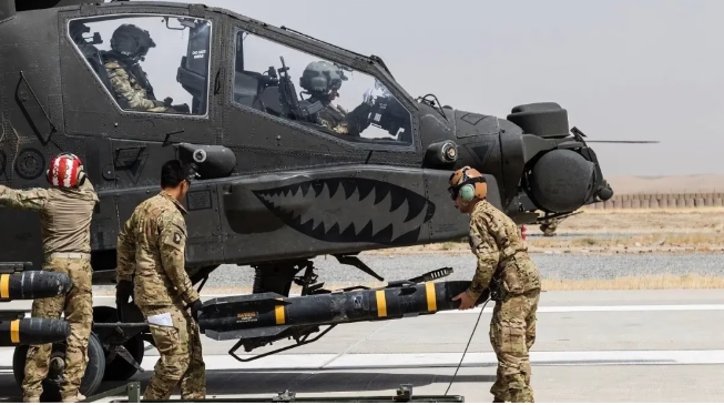 「聯合直接攻擊彈藥」( JDAM )炸彈可裝配在直升機上。   圖：翻攝自騰訊網
