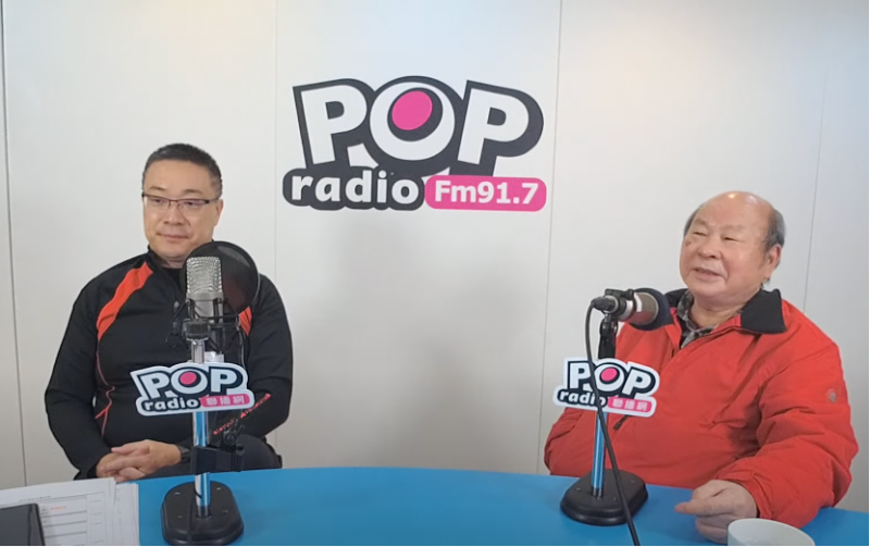 許國泰29日在廣播節目《POP搶先爆》上接受主持人朱學恒專訪。   圖：擷取自 POP Radio聯播網 YouTube頻道