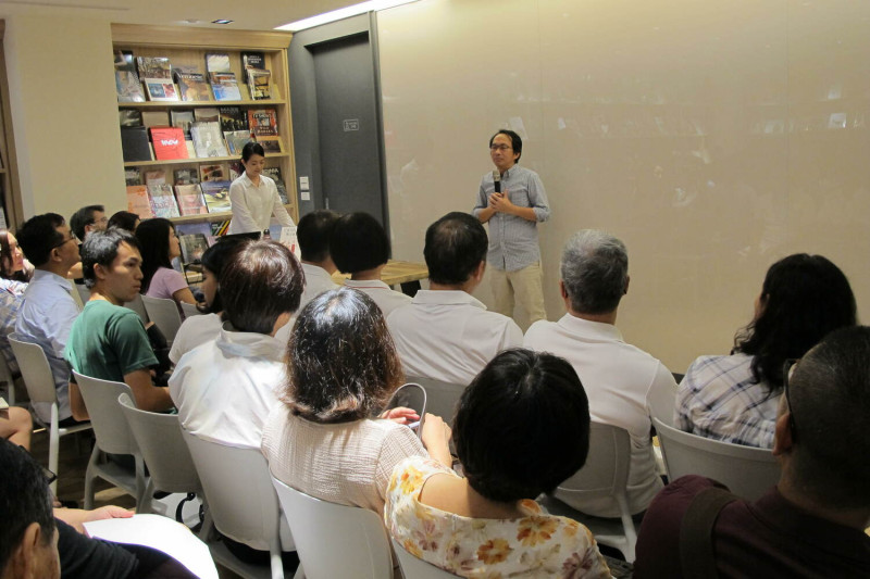 益品書屋邀請許多成功人士或名人至書屋分享(演講者吳寶春)。   圖：益品書屋淡水館提供