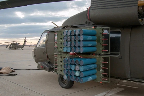 美軍火山布雷系統可安裝在直升機上發射。   圖 : 翻攝自第一軍情