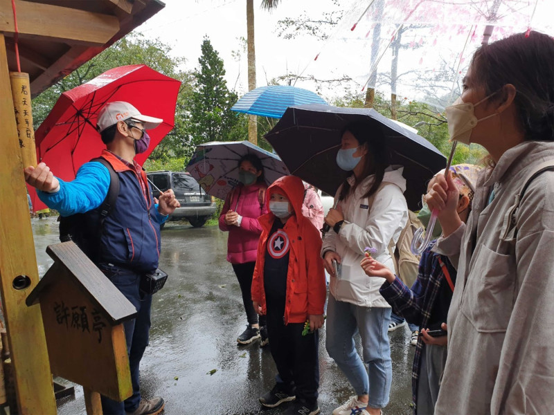 體驗遊活動有在地專業人員巡線導覽（圖為2022年體驗遊資料照片）。   圖：新北市觀旅局提供