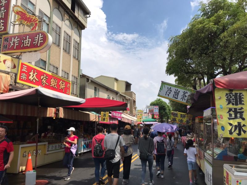 台灣各地有許多具歷史意義又不同風格的老街，在假期總是吸引許多人潮。   圖為安平老街／NOWnews資料照