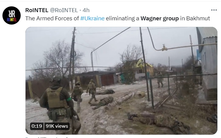 烏軍的最新影片顯示，他們在巴赫穆特附近村莊殲滅1組瓦格納傭兵。   圖：翻攝自RoINTEL推特