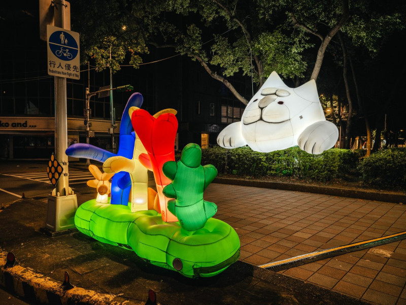 光展區燈飾「城市後花園」。   圖：台北觀光傳播局／提供