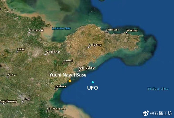 中國山東渤海灣，海軍基地與不明飛行物的位置示意圖。   圖:翻攝自微博