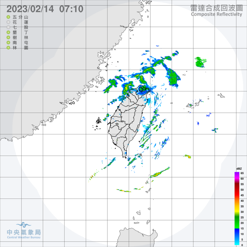 強烈大陸冷氣團影響，造成中部以北與東半部天氣偏冷，；華南雲雨區東移，北部地區更是又冷又濕，今天將有短暫雨。   圖：中央氣象局/提供