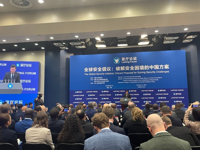 中國外長秦剛在全球安全倡議上發表演說。   圖 : 翻攝自環球網