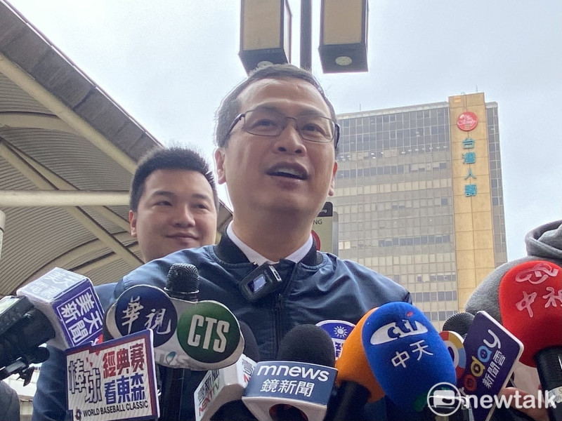 國民黨前台北市議員羅智強在《下班瀚你聊》節目中表示，自己，對於侯友宜應否立刻明確表態參選，也沒有把握。   圖：周煊惠 / 攝