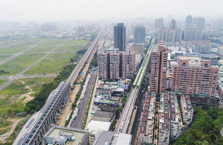 左為台鐵、右為捷運綠線。   圖：台中市政府提供