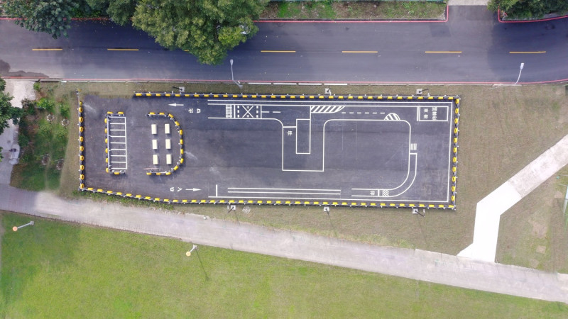 永和綠寶石機車考照練習場空拍圖。   圖：新北市高灘處提供