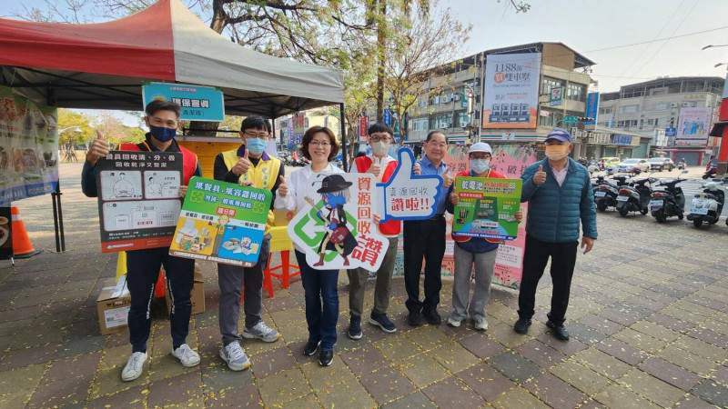 屏東市公所植樹節宣示重生態愛地球。   圖：屏東市公所/提供