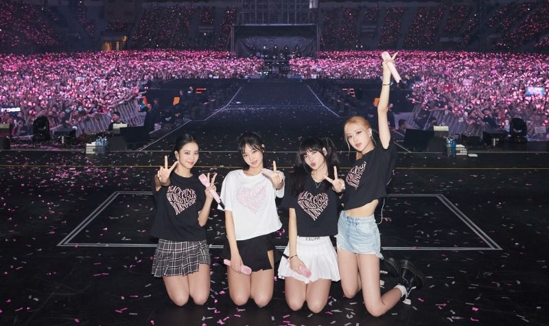 南韓女團BLACKPINK今、明在高雄世運主場館舉行演唱會。   圖／BLACKPINK臉書